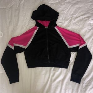 cropped light weight zip up jacket!